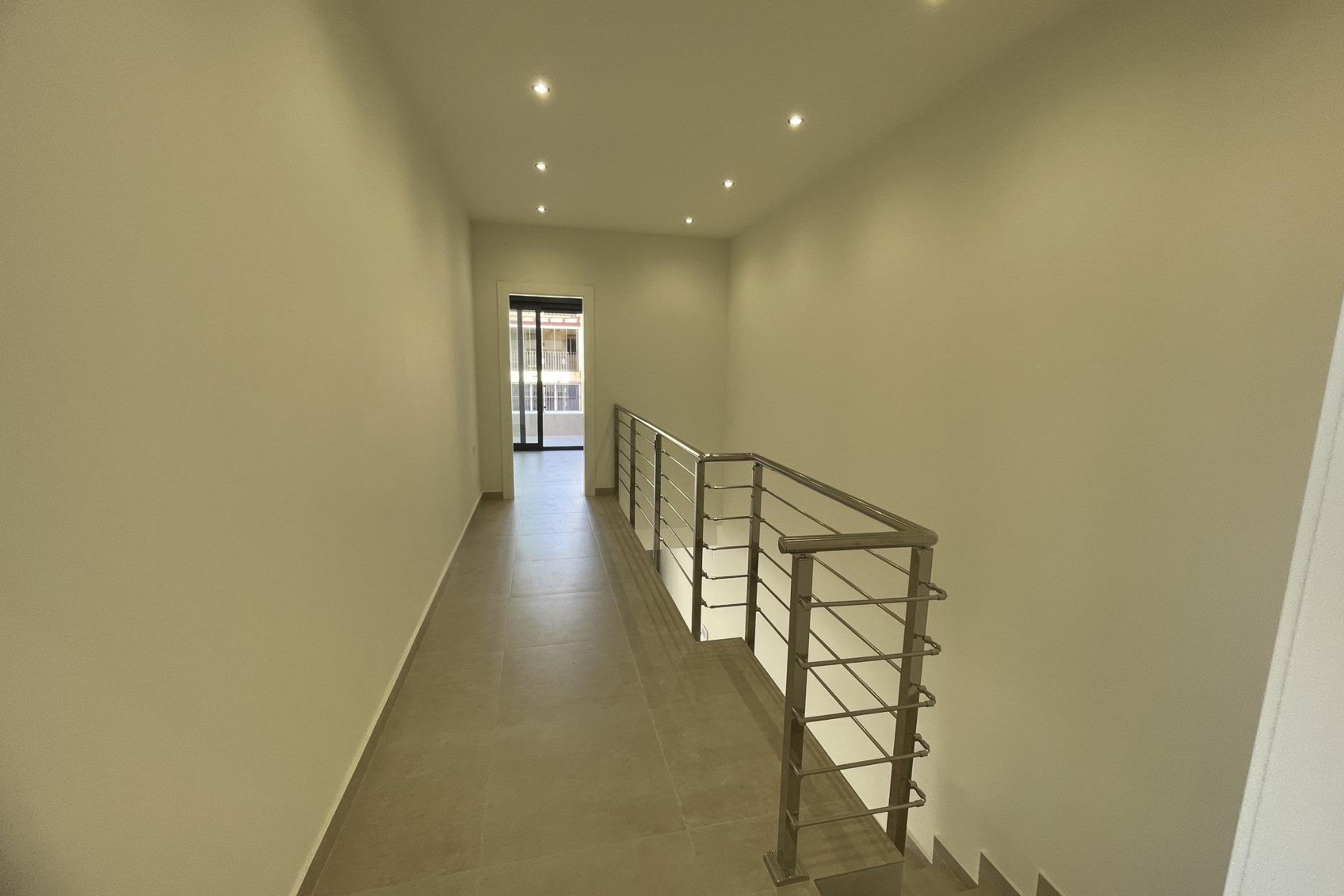 Obra nueva - Villa -
Almoradí - Heredades