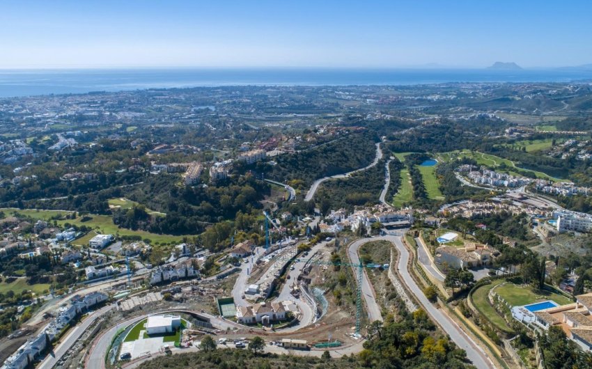 Obra nueva - Villa -
Benahavís - La Heredia