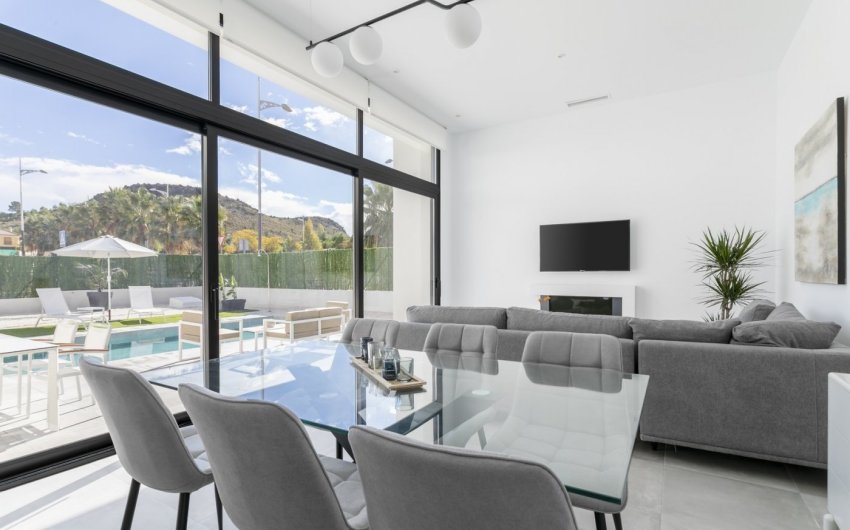 Obra nueva - Villa -
Calasparra - Coto Riñales