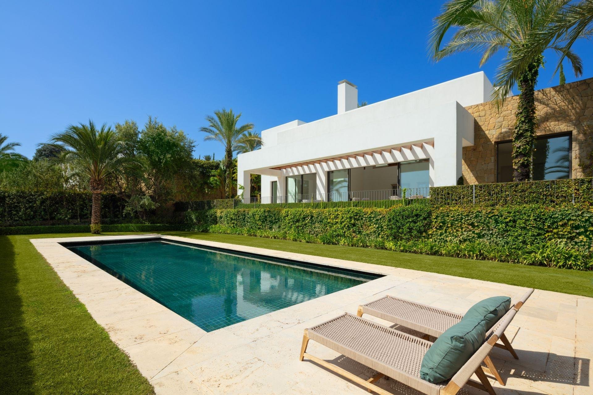 Obra nueva - Villa -
Casares - Pedregales