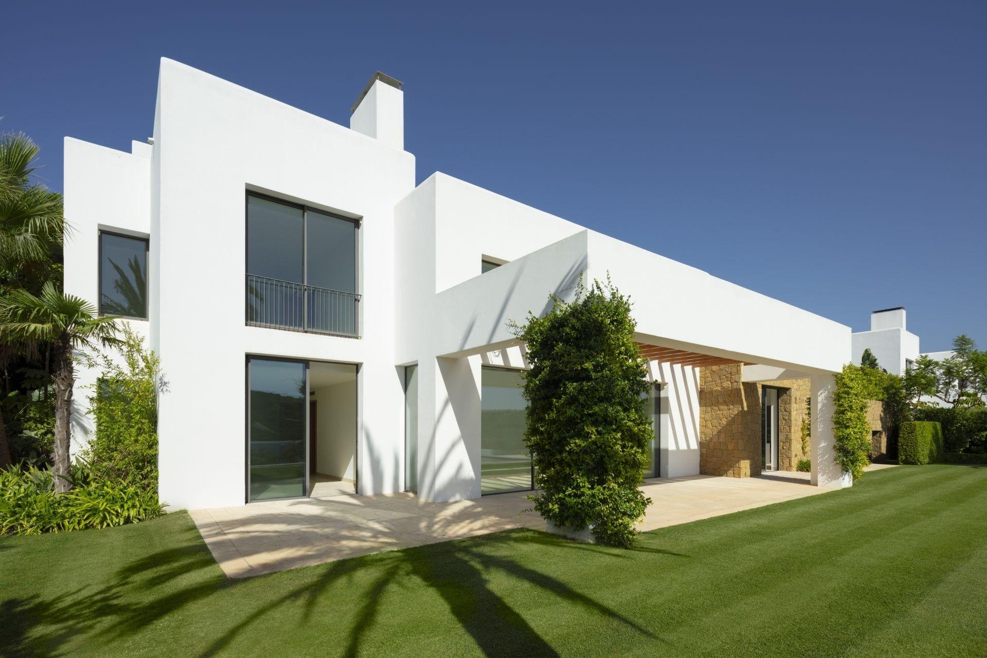 Obra nueva - Villa -
Casares - Pedregales