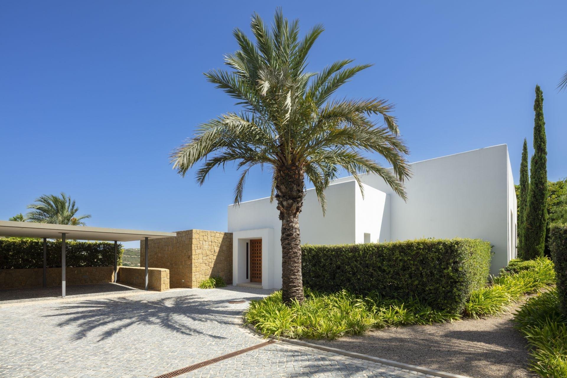 Obra nueva - Villa -
Casares - Pedregales