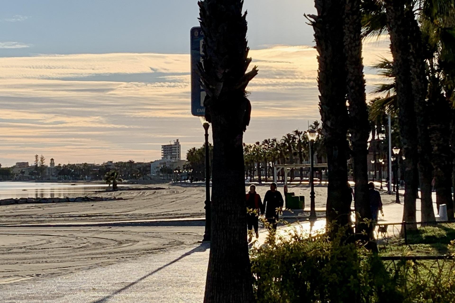 Obra nueva - Villa -
Los Alcazares - Playa la Atascadera