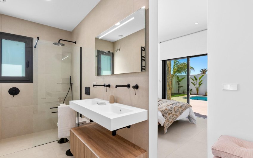 Obra nueva - Villa -
Los Alcazares - Serena Golf