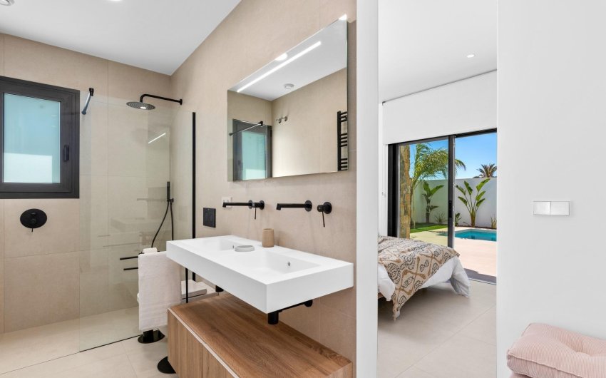 Obra nueva - Villa -
Los Alcazares - Serena Golf