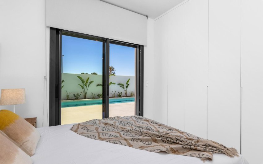 Obra nueva - Villa -
Los Alcazares - Serena Golf