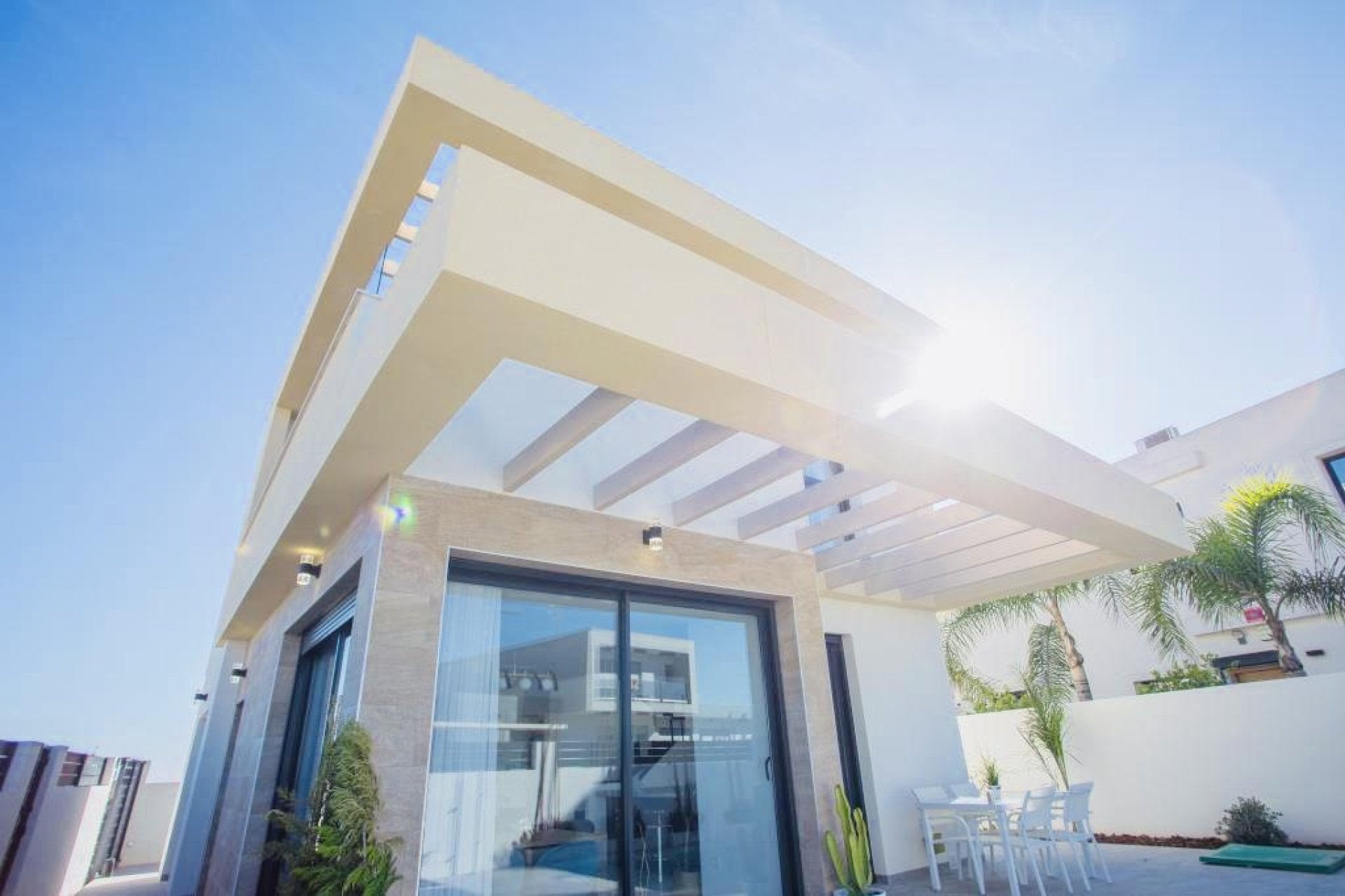 Obra nueva - Villa -
Los Montesinos - La Herrada