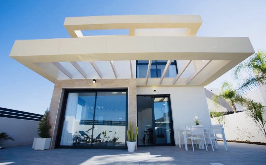 Obra nueva - Villa -
Los Montesinos - La Herrada
