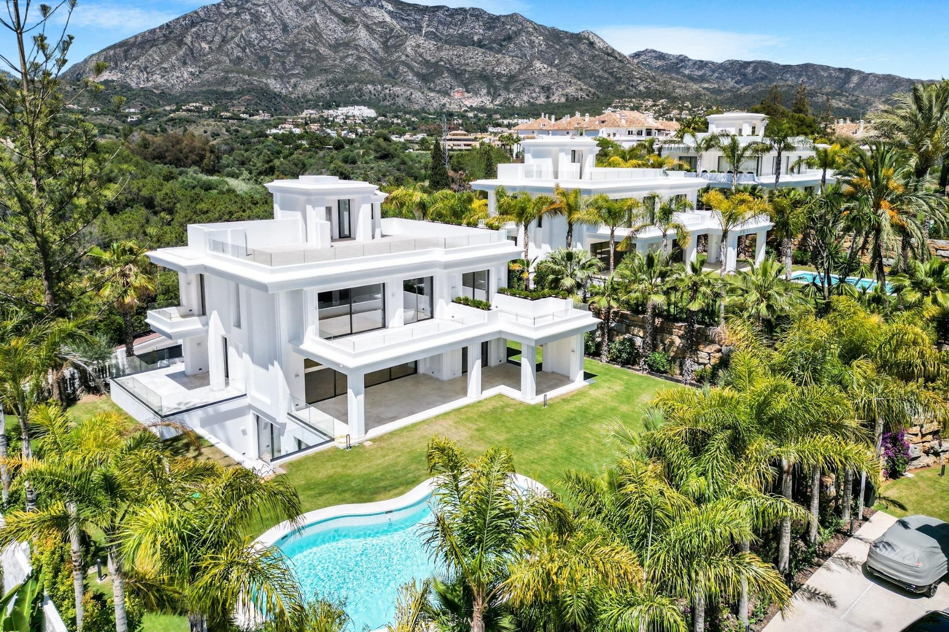 Obra nueva - Villa -
Marbella - Lomas De Marbella Club