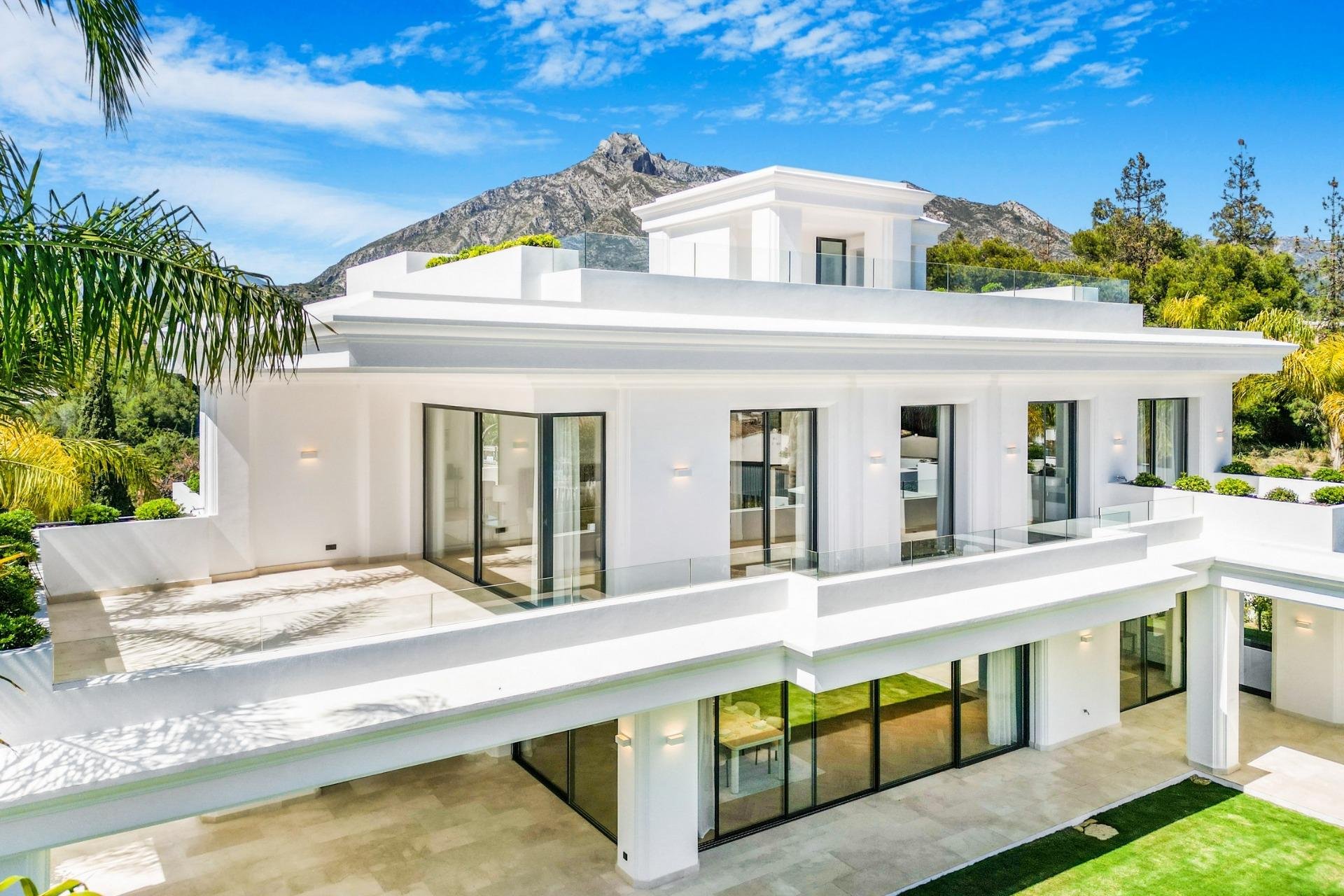 Obra nueva - Villa -
Marbella - Lomas De Marbella Club