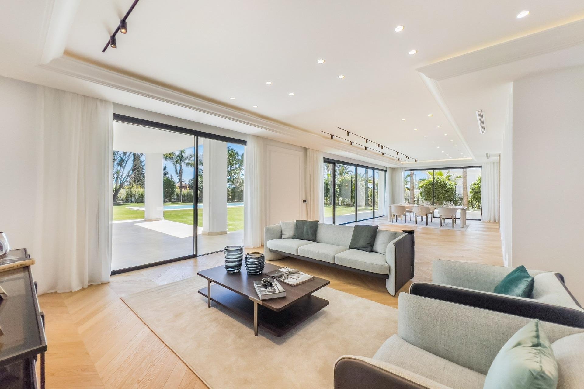 Obra nueva - Villa -
Marbella - Lomas De Marbella Club