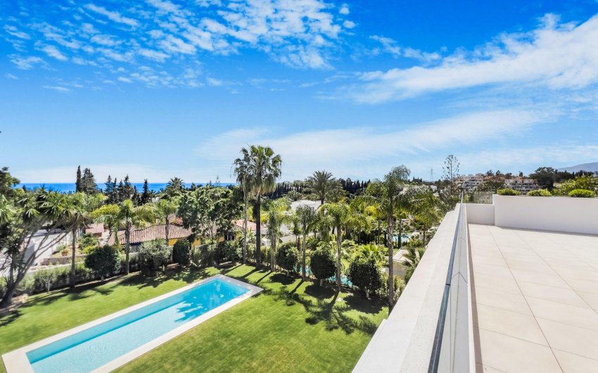 Obra nueva - Villa -
Marbella - Lomas De Marbella Club