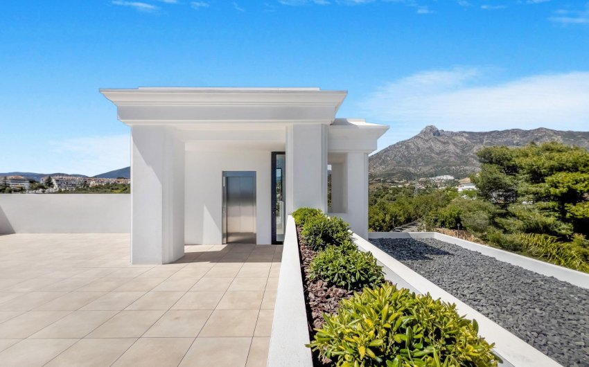 Obra nueva - Villa -
Marbella - Lomas De Marbella Club