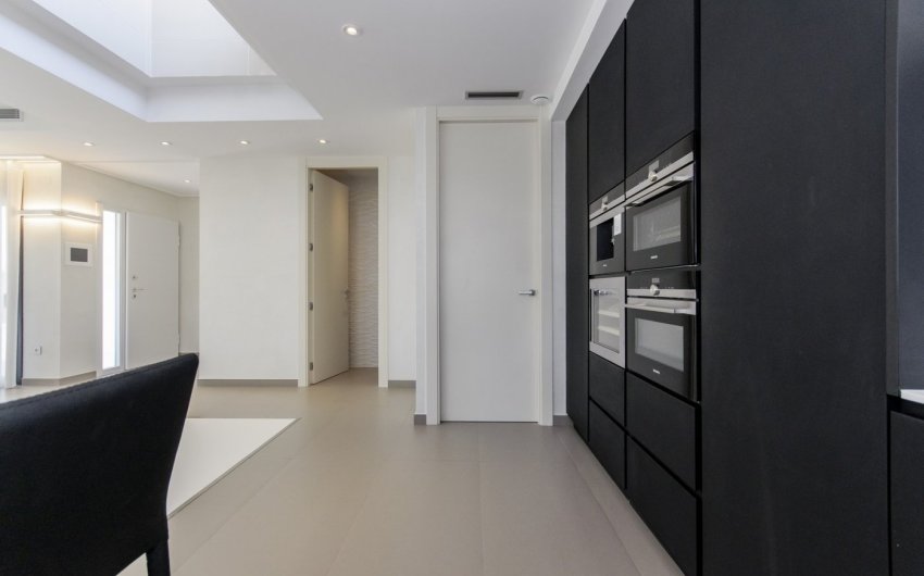 Obra nueva - Villa -
Orihuela Costa - Campoamor
