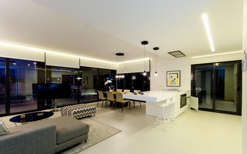 Obra nueva - Villa -
Orihuela Costa - Campoamor