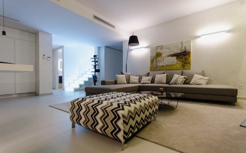 Obra nueva - Villa -
Orihuela Costa - Campoamor