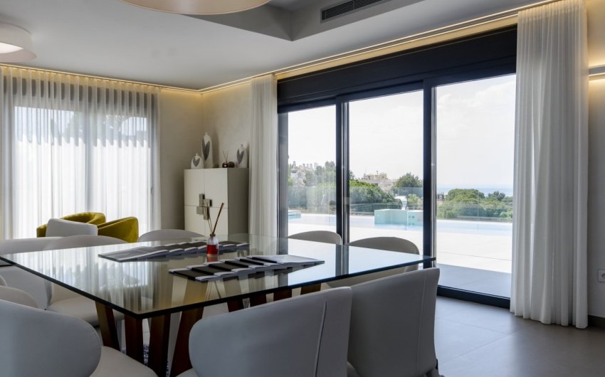 Obra nueva - Villa -
Orihuela Costa - Campoamor