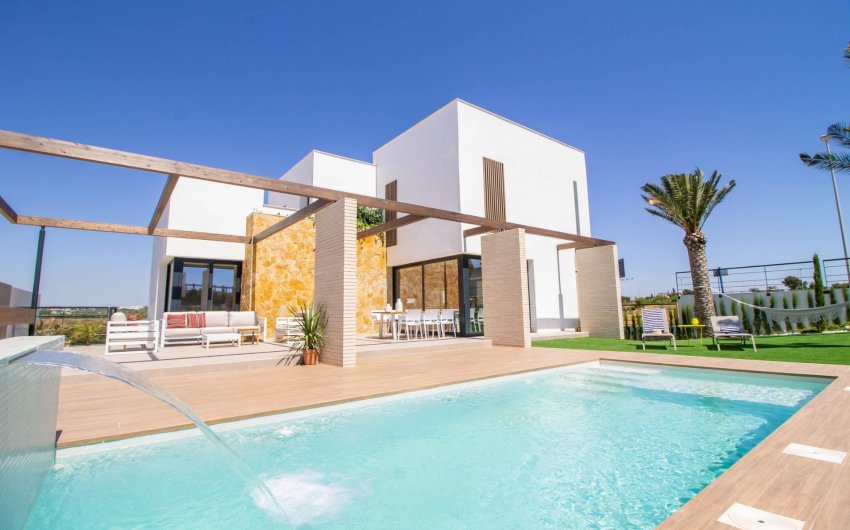 Obra nueva - Villa -
Orihuela Costa - Campoamor