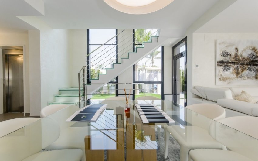 Obra nueva - Villa -
Orihuela Costa - Campoamor