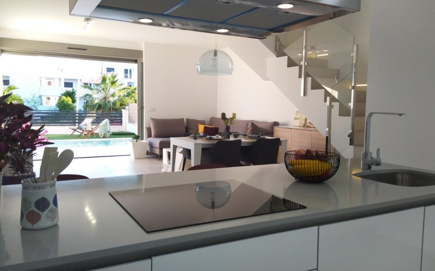 Obra nueva - Villa -
Orihuela Costa - PAU 8