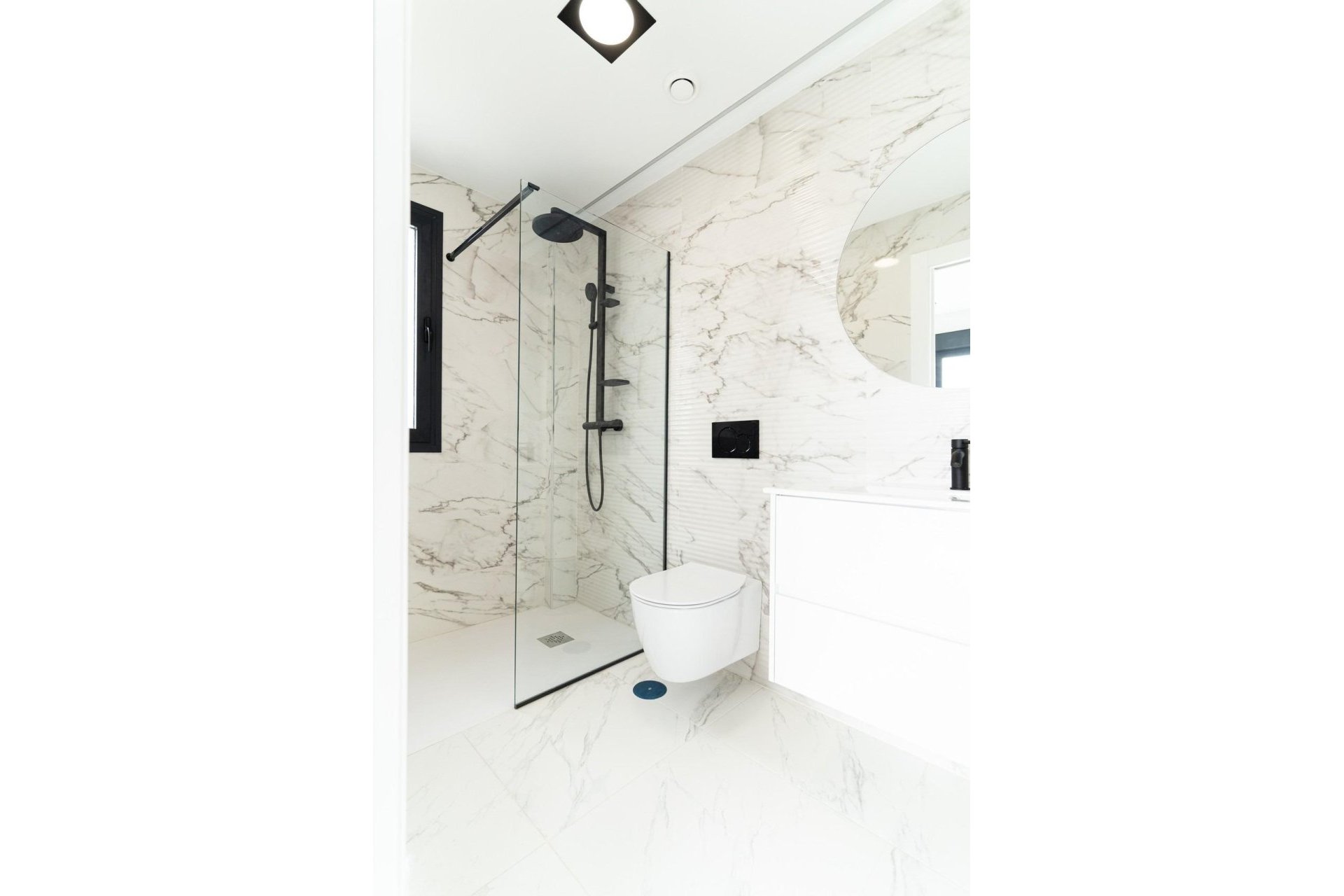 Obra nueva - Villa -
Orihuela Costa - Punta Prima