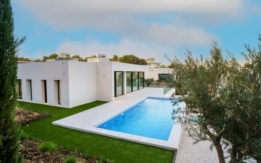 Obra nueva - Villa -
Orihuela - Las Colinas Golf