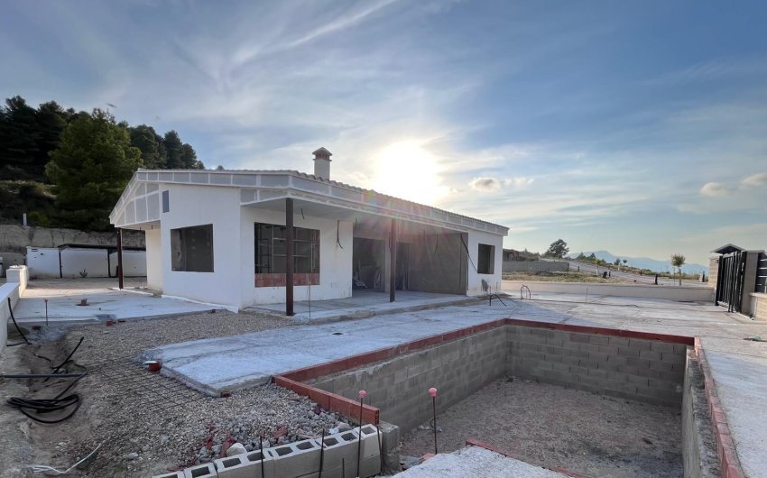 Obra nueva - Villa -
Penaguila - El Olivar