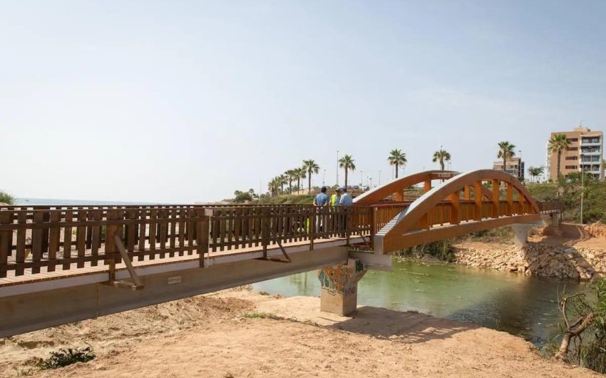 Obra nueva - Villa -
Pilar de la Horadada - Riomar