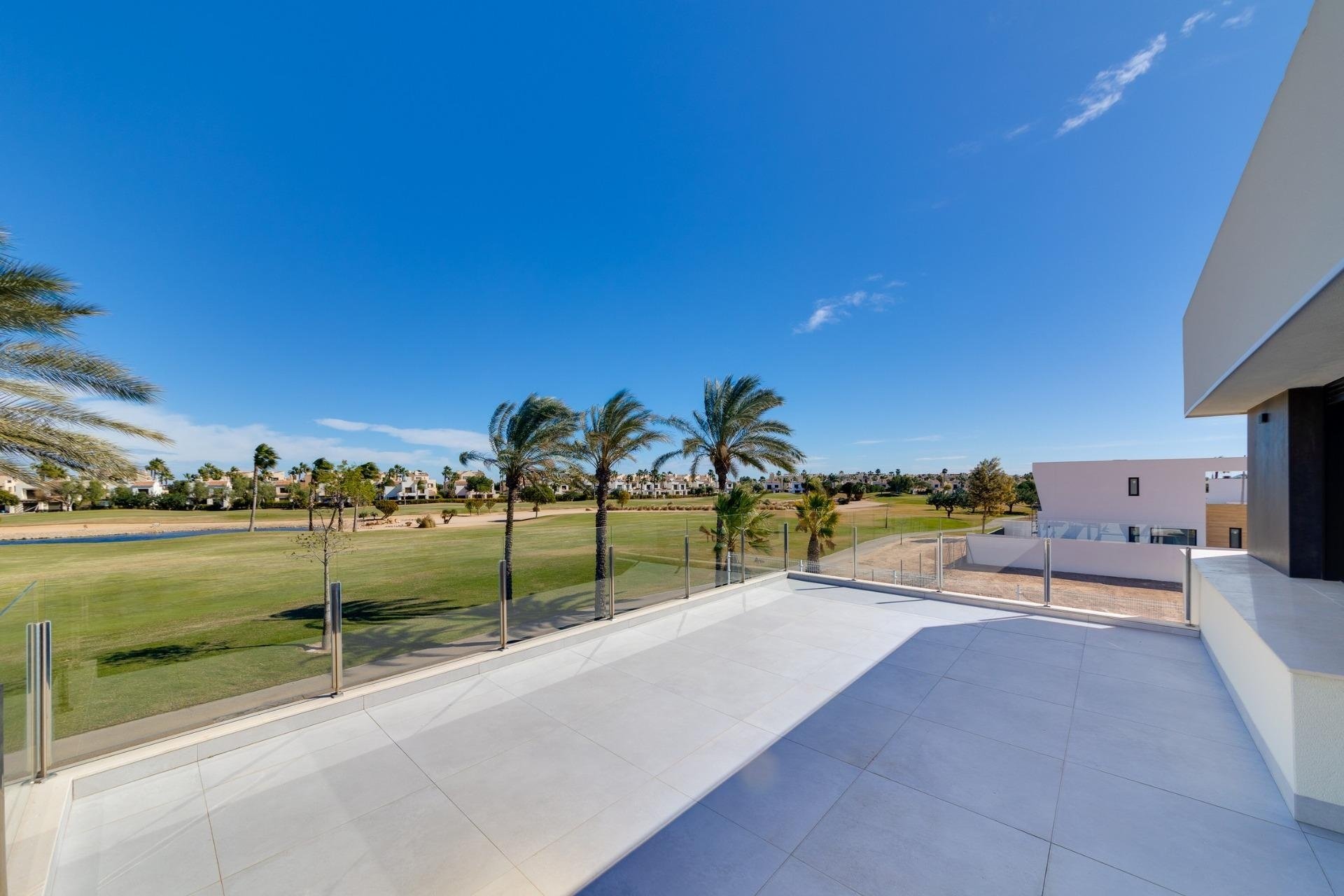 Obra nueva - Villa -
Pilar de la Horadada - Roda Golf