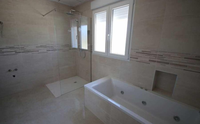 Obra nueva - Villa -
Pinoso - Camino Del Prado