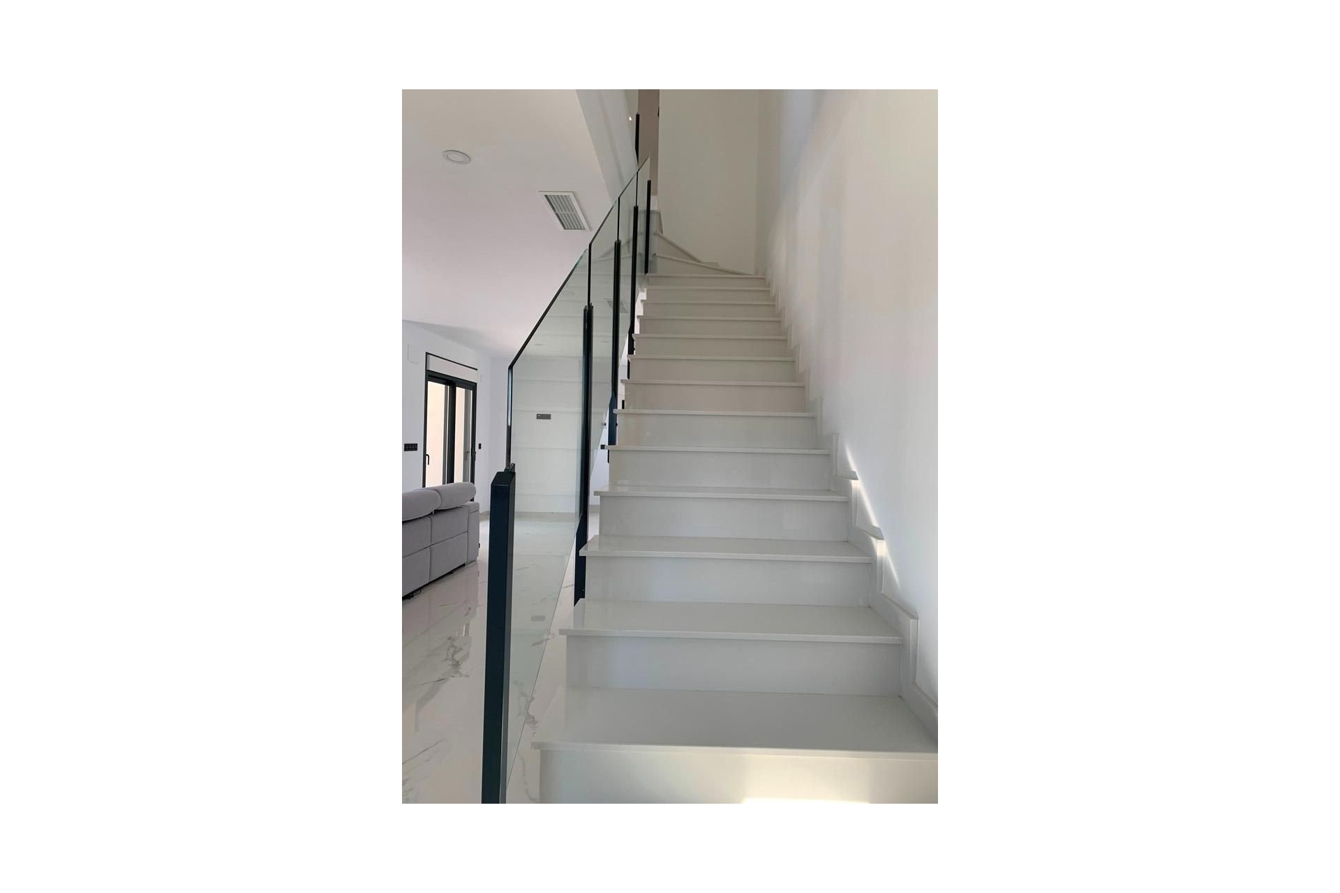 Obra nueva - Villa -
Pinoso - Camino Del Prado