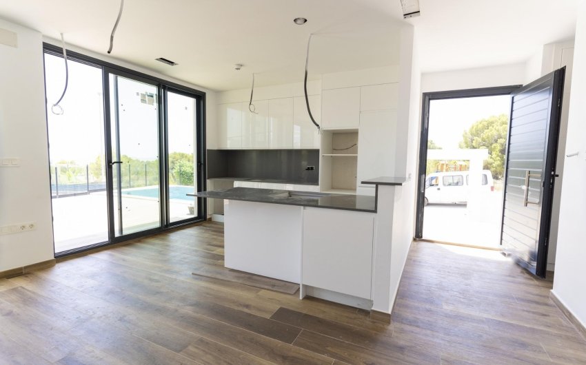 Obra nueva - Villa -
Polop - La Alberca