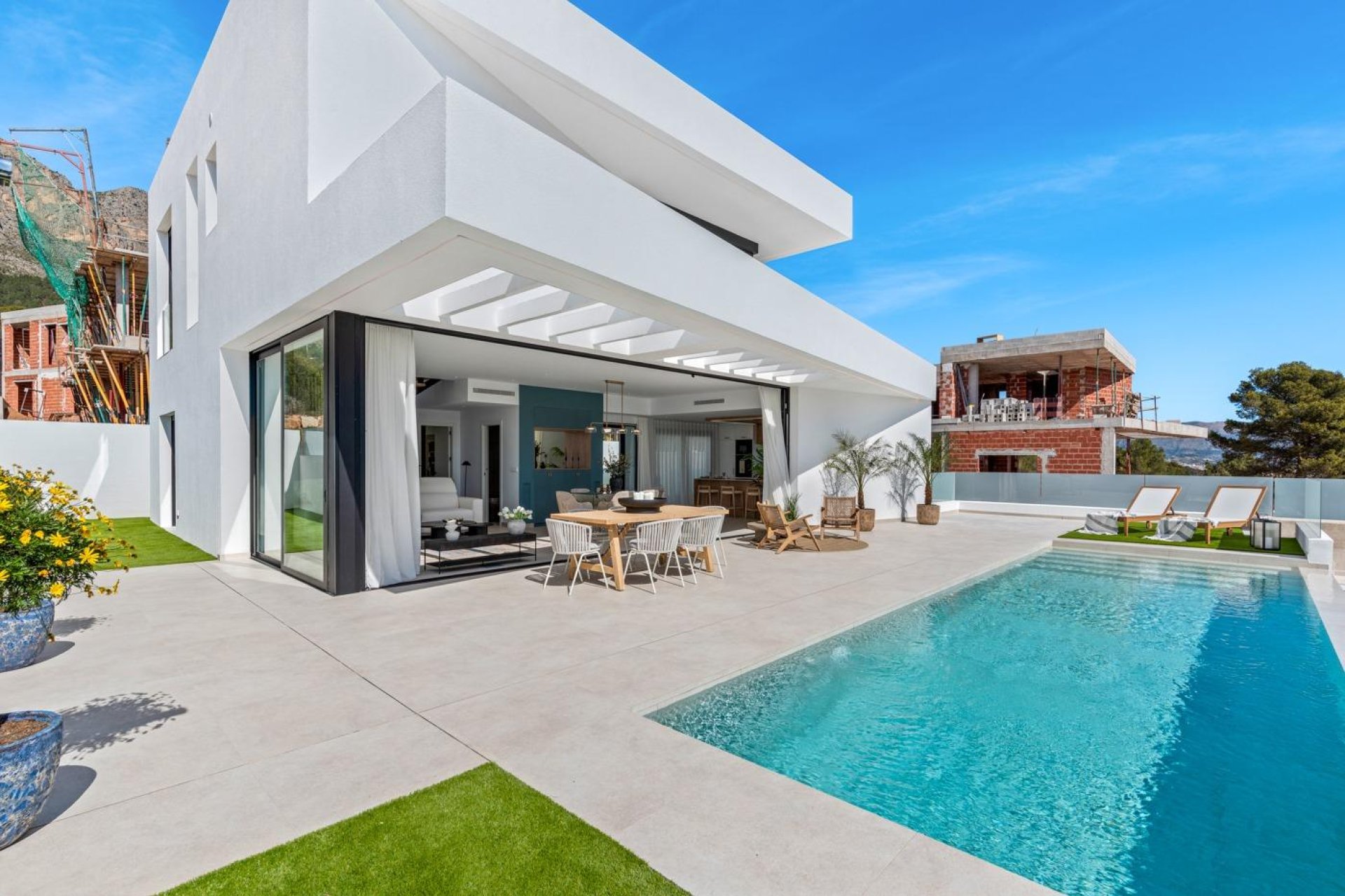 Obra nueva - Villa -
Polop - Urbanizaciones