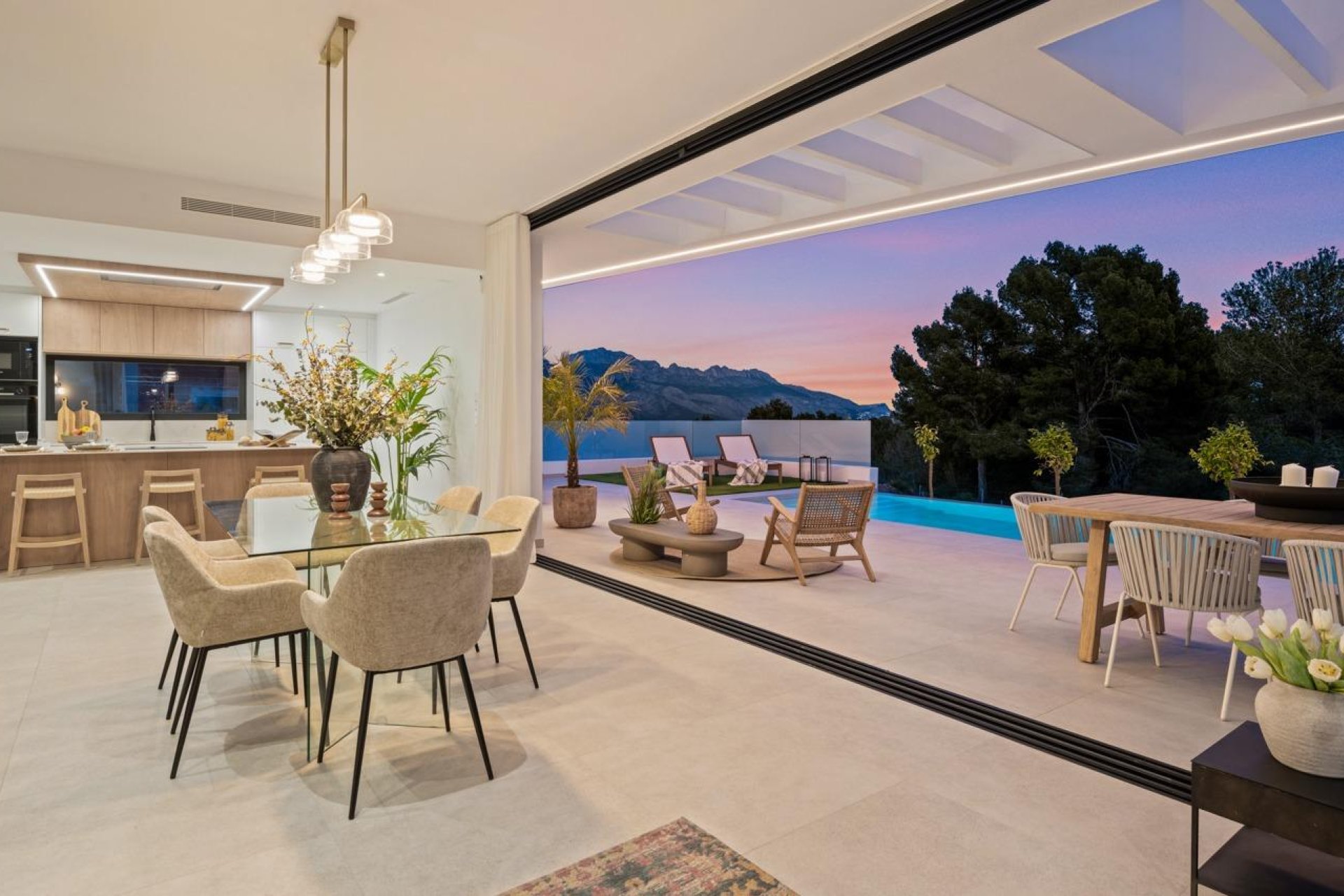 Obra nueva - Villa -
Polop - Urbanizaciones