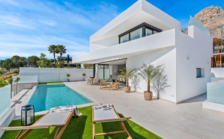 Obra nueva - Villa -
Polop - Urbanizaciones