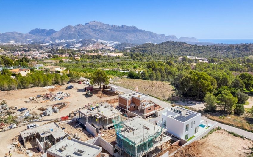 Obra nueva - Villa -
Polop - Urbanizaciones