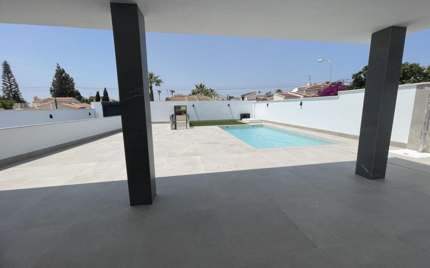 Obra nueva - Villa -
Rojales - Ciudad Quesada