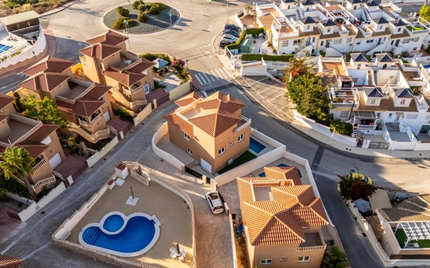 Obra nueva - Villa -
Rojales - Ciudad Quesada