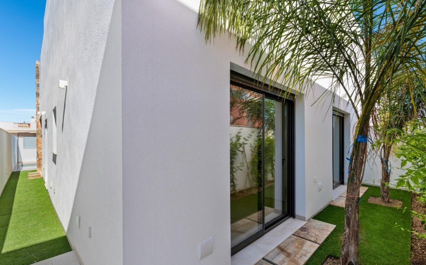 Obra nueva - Villa -
San Javier - Parque del doce