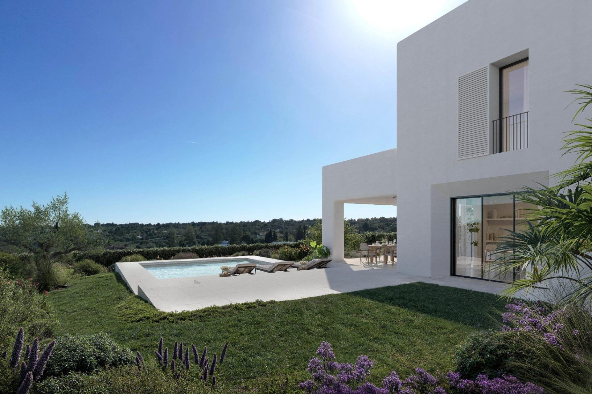 Obra nueva - Villa -
Sotogrande - Urbanización Sotogrande