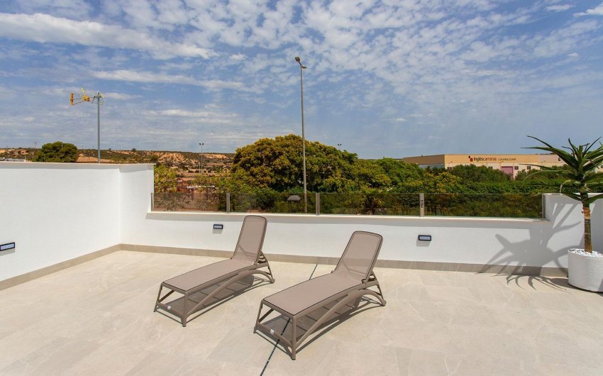 Obra nueva - Villa -
Sucina