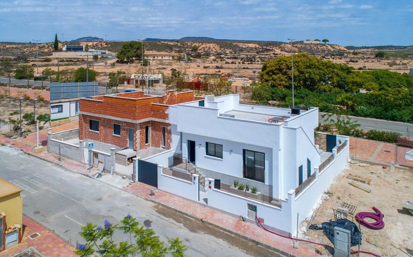 Obra nueva - Villa -
Sucina