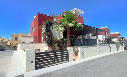 Quad House - Herverkoop - Algorfa -
                Inland