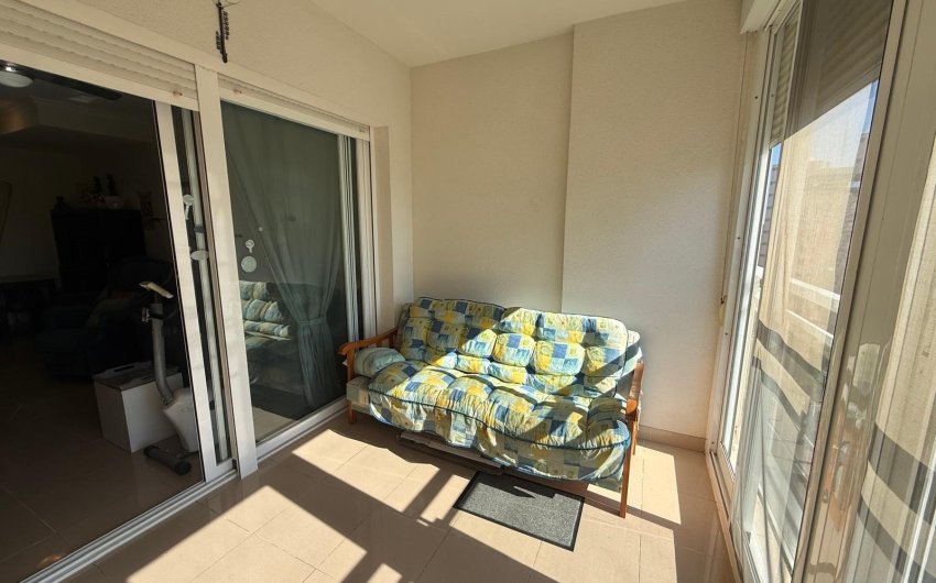Resale - Apartamento -
Guardamar del Segura - Avenida del Puerto