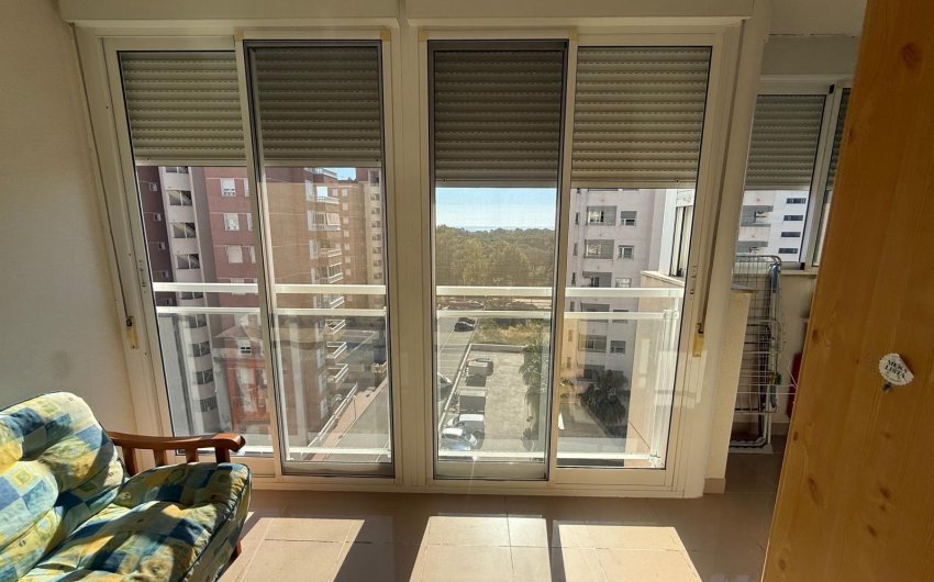 Resale - Apartamento -
Guardamar del Segura - Avenida del Puerto