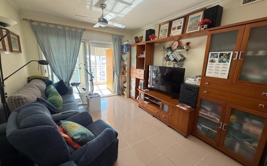 Resale - Apartamento -
Guardamar del Segura - Avenida del Puerto