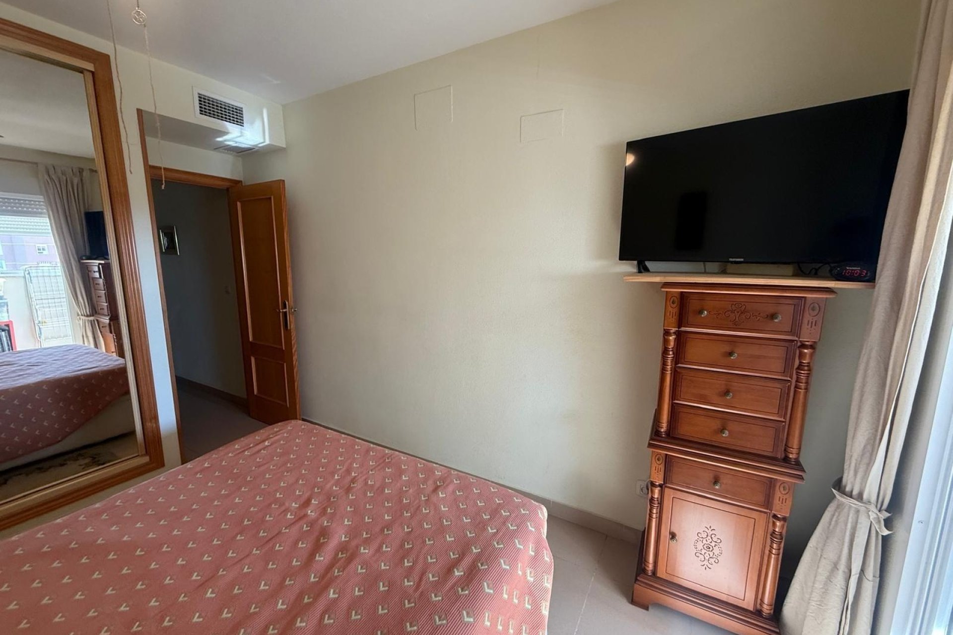 Resale - Apartamento -
Guardamar del Segura - Avenida del Puerto