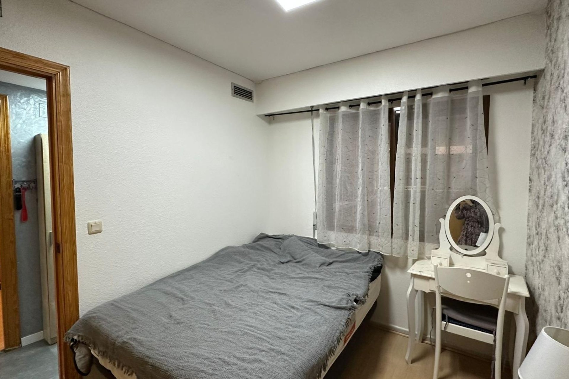 Resale - Apartamento -
Torrevieja - Centro