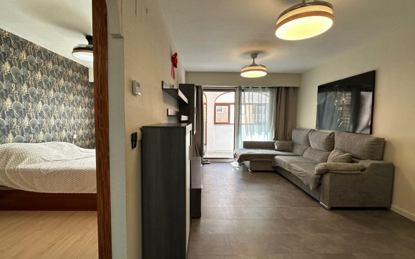 Resale - Apartamento -
Torrevieja - Centro