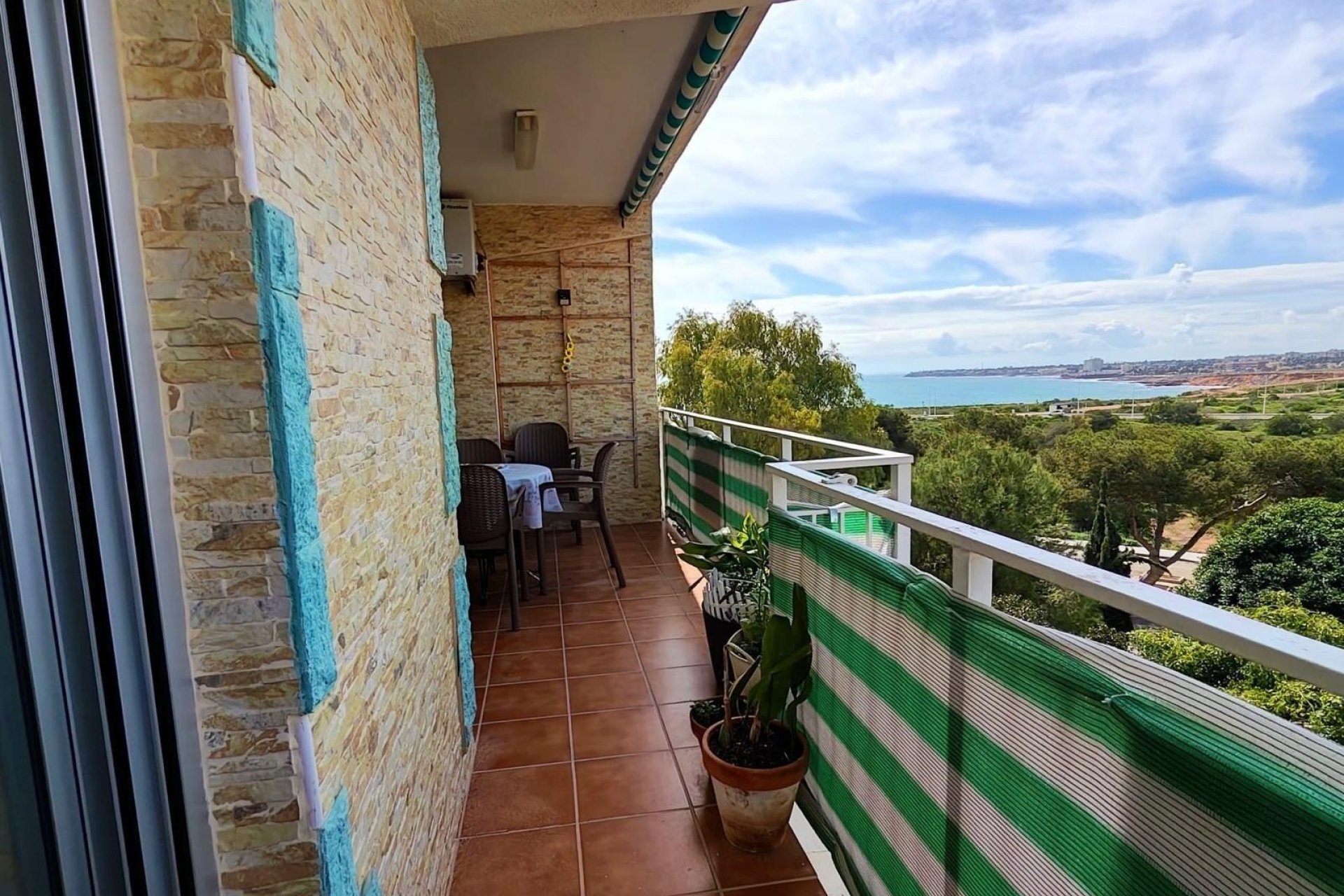 Resale - Apartamento -
Torrevieja - Centro
